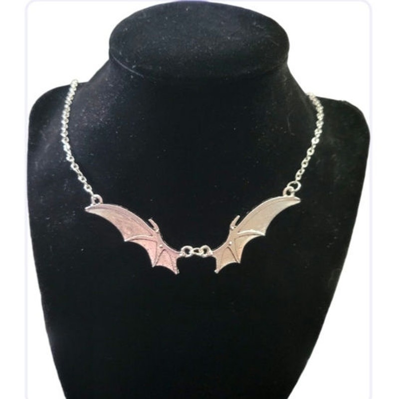 Silver Tone Bat Wing Choker Necklace 20$